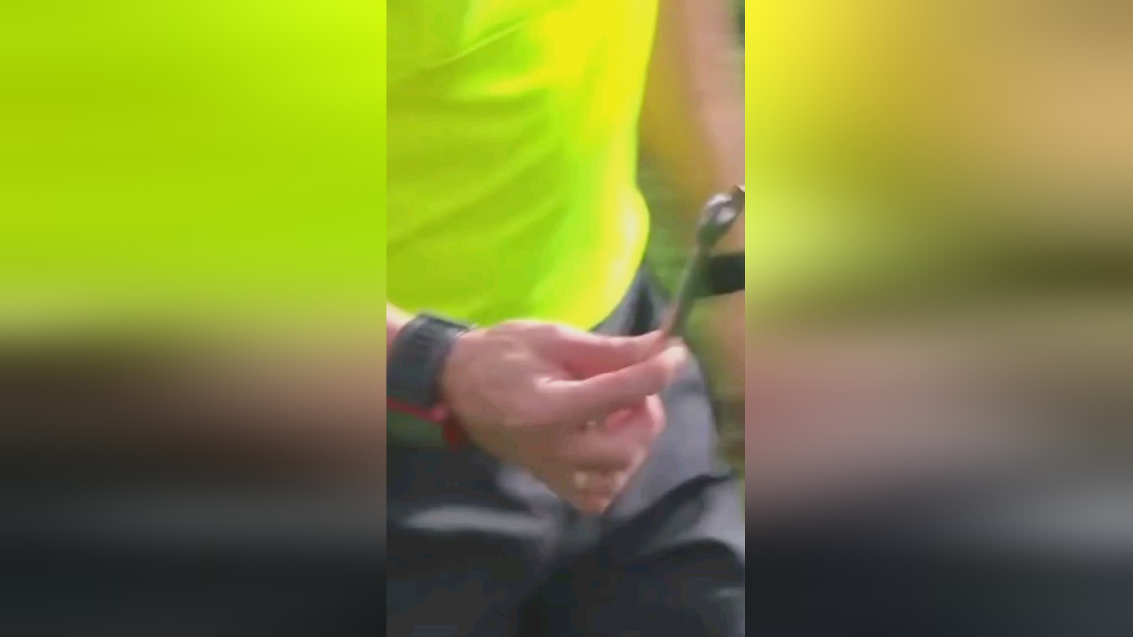 队的射门精