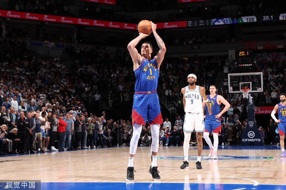 比斯利与安 比斯利与安