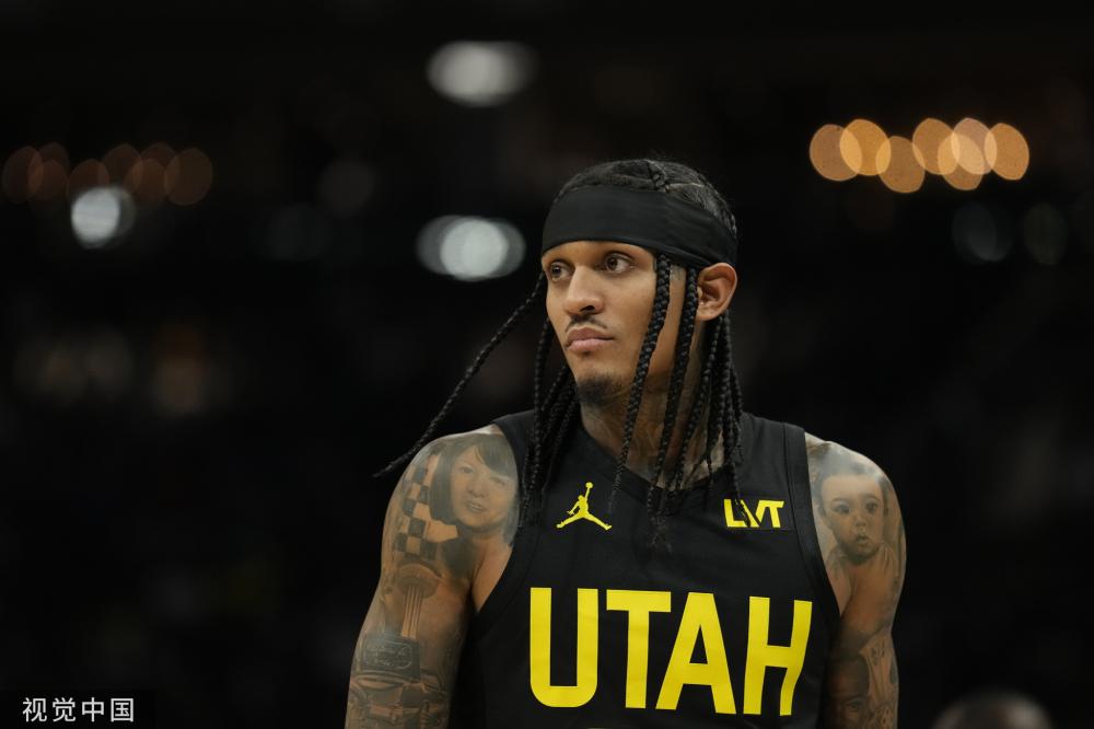 吴兴涵噩梦一战！2分钟超巨失误，10分钟伤退，媒体人不满