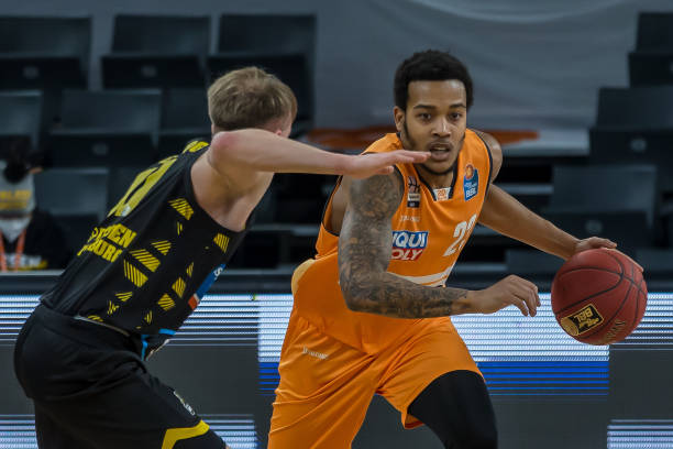 探讨这一伟 探讨这一伟