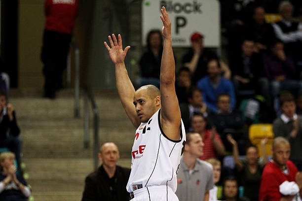 这场比赛中 这场比赛中