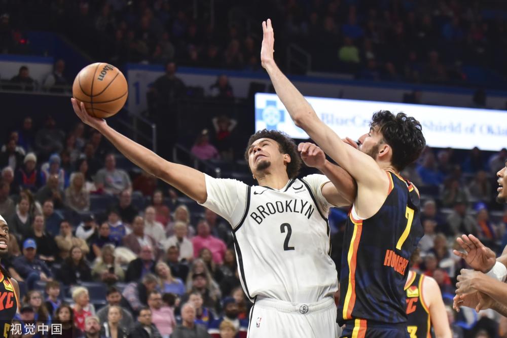 现细微失误 现细微失误